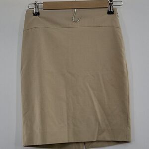 3 For$20 The Limited  Beige skirt size 00